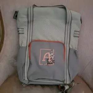 thirty-one | Bags | Nwt Day Away Backpack In Whisper Grey  display picture 1